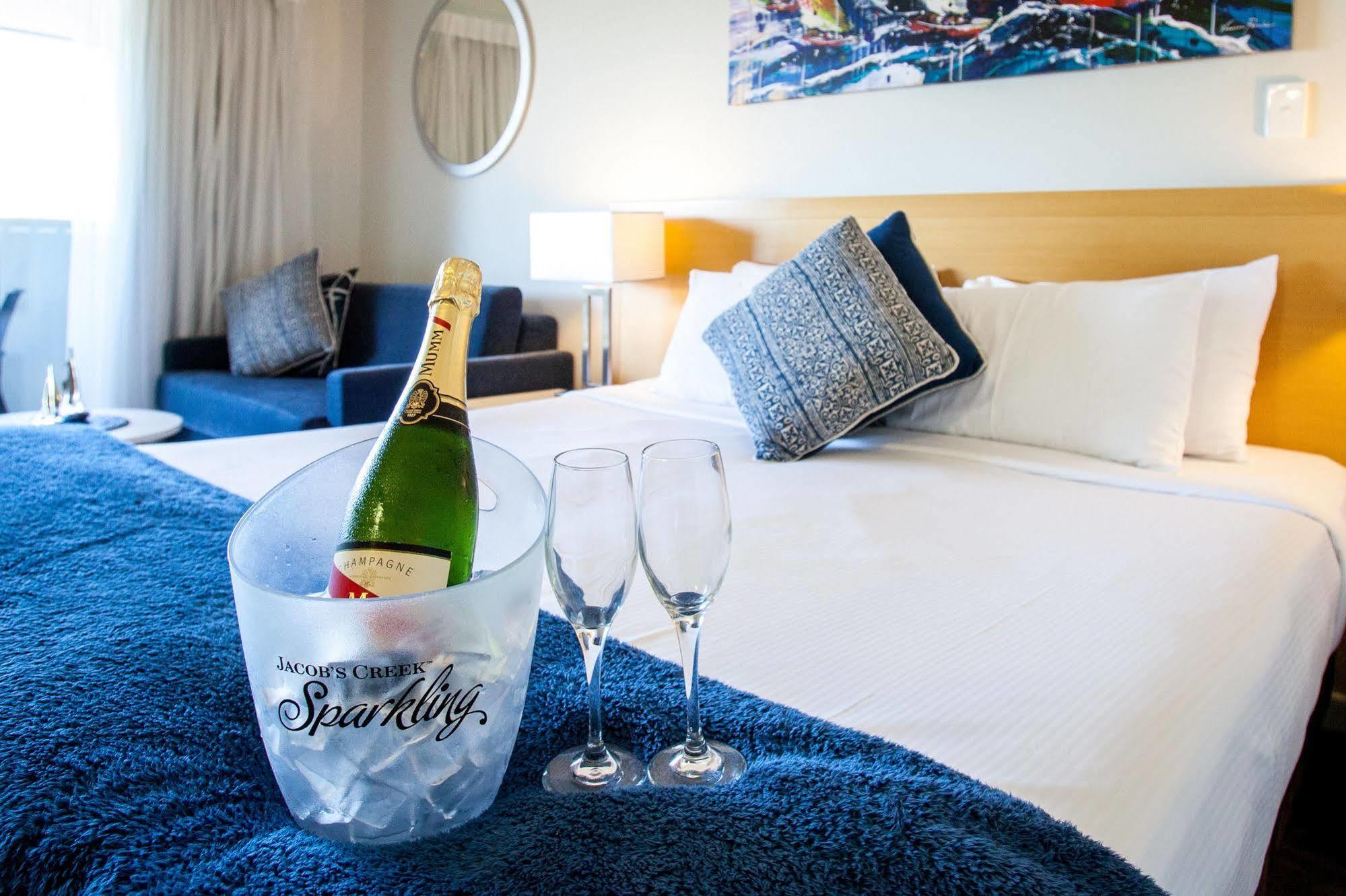 Manly Marina Cove Motel บริสเบน ภายนอก รูปภาพ